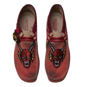 Clarks Originals NWOT Wallabee x Stranger Things Evo dark sand Hellfire Club